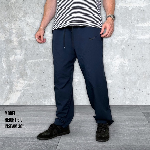 Nike Dri-Fit track pants - Picture 2 of 7